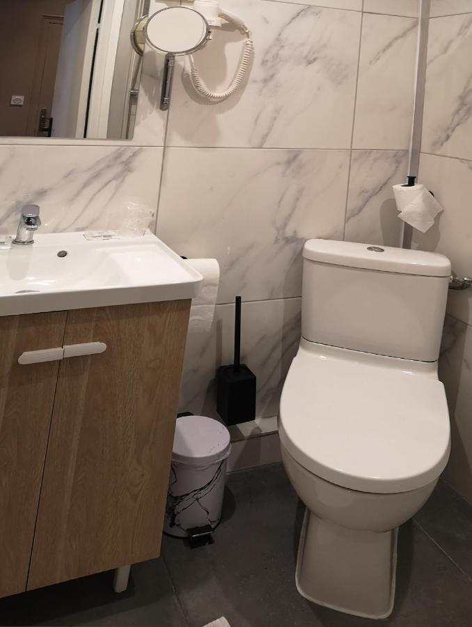 Hotel Hippodrome Παρίσι Εξωτερικό φωτογραφία