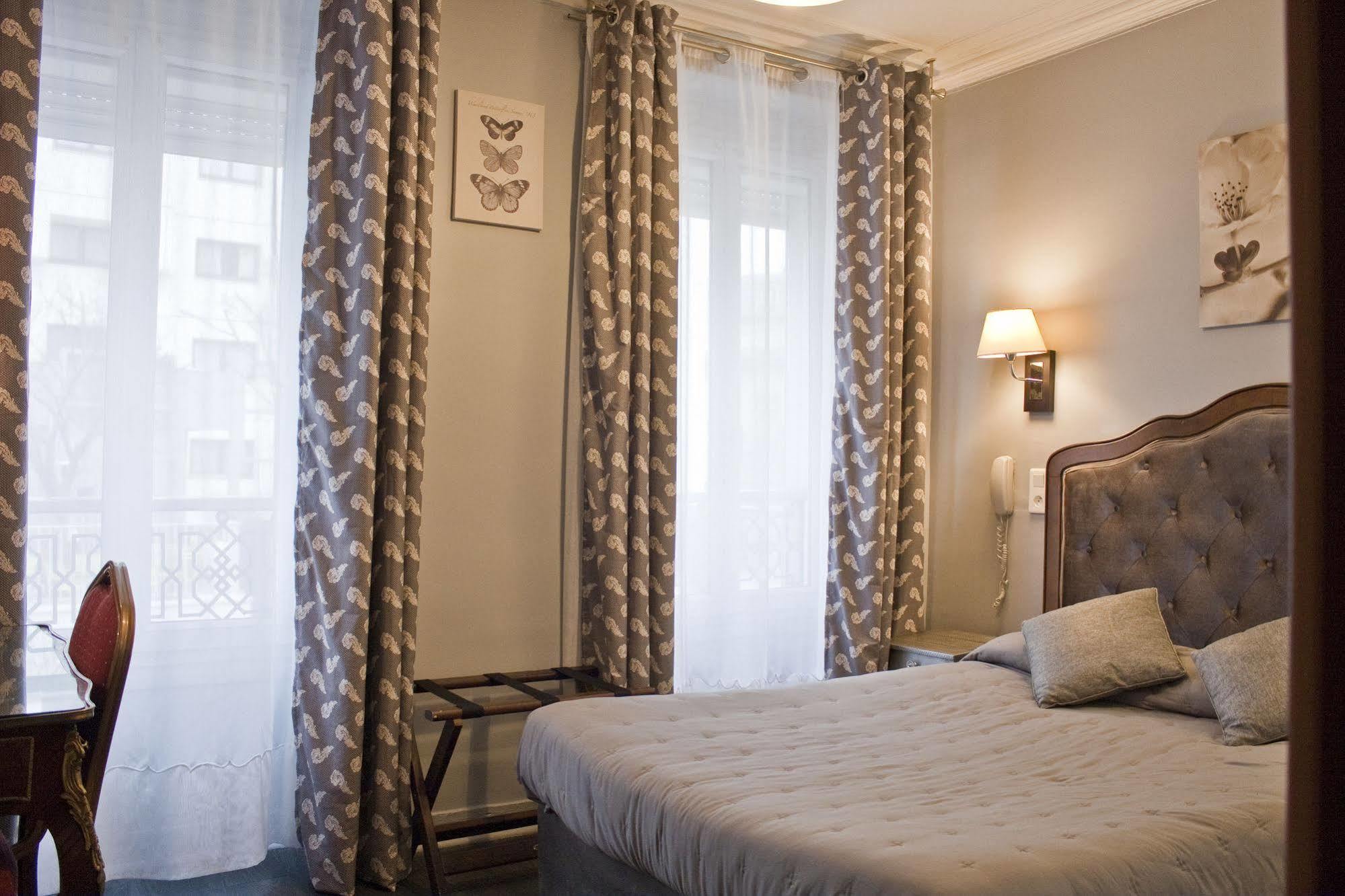 Hotel Hippodrome Παρίσι Εξωτερικό φωτογραφία